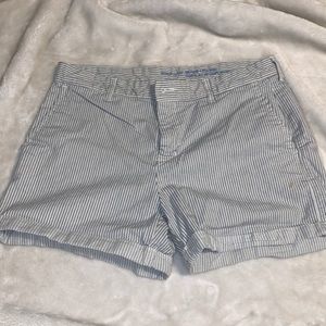Gap striped shorts